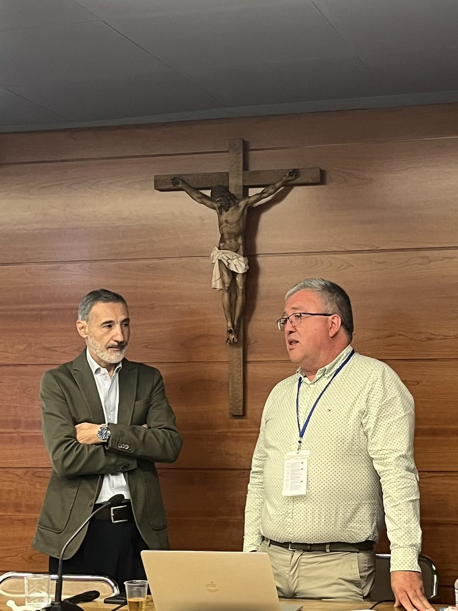FundEducere's tweet photo. Gracias a todas las entidades que han hecho posible el encuentro de equipos directivos  celebrado en Madrid.Un espacio de reflexión y  crecimiento para seguir impulsando una educación con sentido.👏 Mención especial a @lcentenoc , @ecatolicas @escacyl #somoseducere https://t.co/HzaZOHSibi
