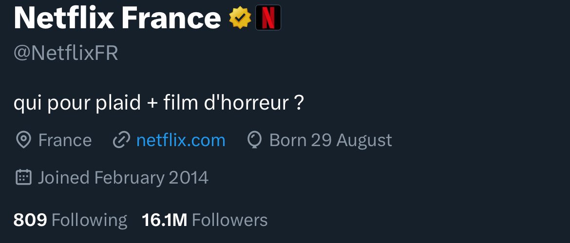 -πππππ- | HARBINGER BACK IN TOWN |βοΈ|β€οΈβ€οΈββοΈ (@amadmannotabox) on Twitter photo Gosh, I wonder why the account with nearly 100 times the amount of followers of the other has a larger amount of engagement. Gosh, I wonder why the account with nearly 100 times the amount of followers of the other has a larger amount of engagement.