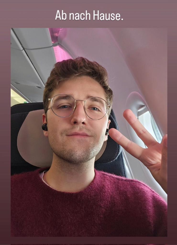 Inzwischen fühlt sich Amerika wie ein zweites Zuhause an, kenne mich in New York relativ gut aus und habe hier sogar eine Art Freundeskreis aufgebaut. Who knows, vielleicht verpisse ich mich eines Tages doch hierher &amp; dann heißt es bye bye Germany