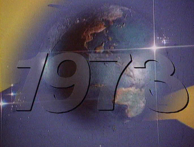 "La Transición" fue uno de los más grandes proyectos documentales de TVE pero un directivo aceleró su final y decidió estrenarlo en verano en La 2. Lo que pasó os sorprenderá 😂
Os lo cuento aquí: 
carta-de-ajuste.blogspot.com/2025/10/la-tra…