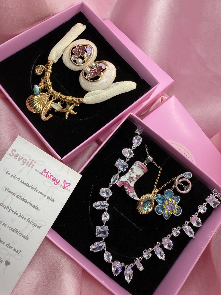 tum bacilarim asiri zevkli🥹🩷