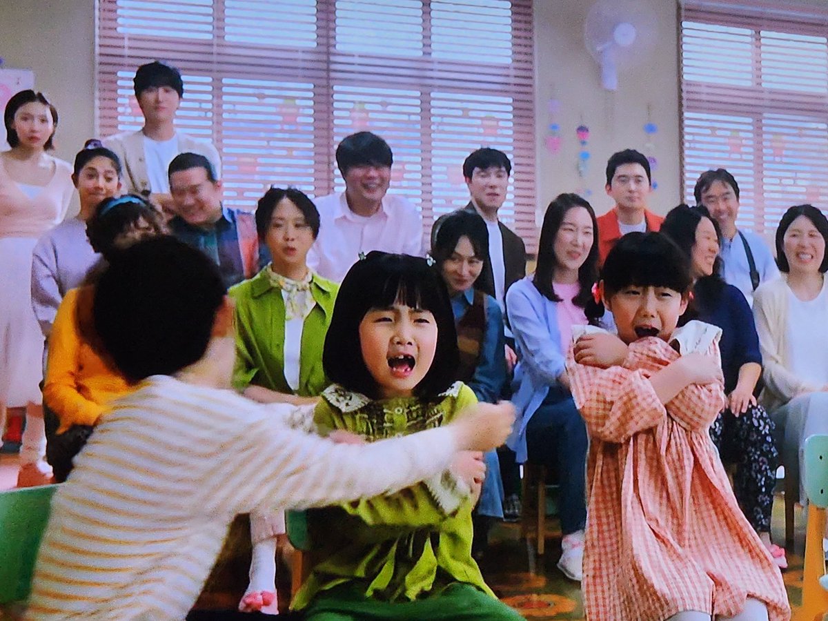 어흥                         우아앙무서워

귀엽다 ㅋㅋㅋ