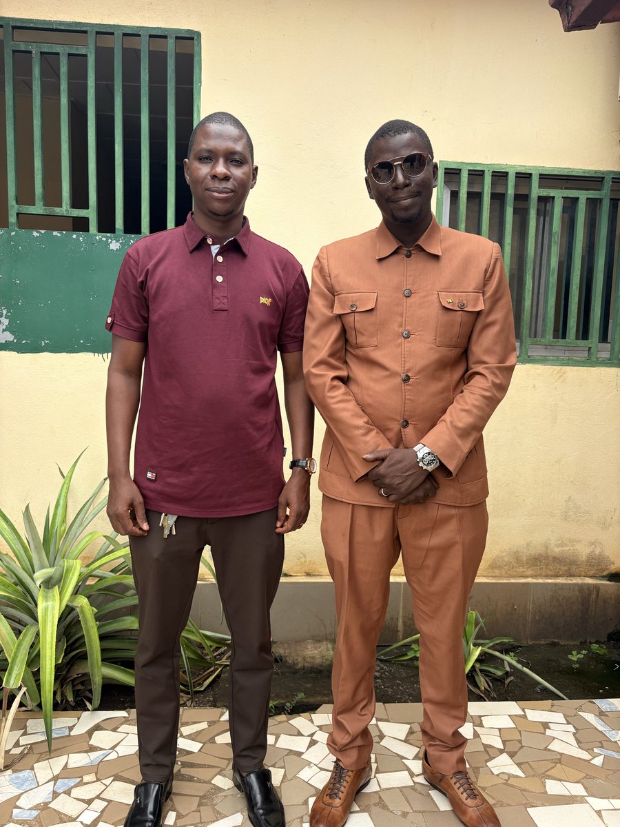 J’ai eu l’honneur d’échanger autour de la santé mentale, avec un spécialiste guinéen de la question, Dr Ousmane Tanou Diallo (<a href="/tanordial/">Ousmane tanor diallo</a>). 

Nous avons parlé de son parcours, de la santé mentale et de ses enjeux, particulièrement pour la Guinée.

C’est notre première