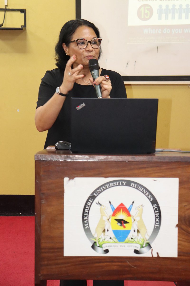 ACTSNET's tweet image. 5/6
Prof. Bipasha Baruah guides participants on integrating inclusivity into research and entrepreneurship in clean energy.