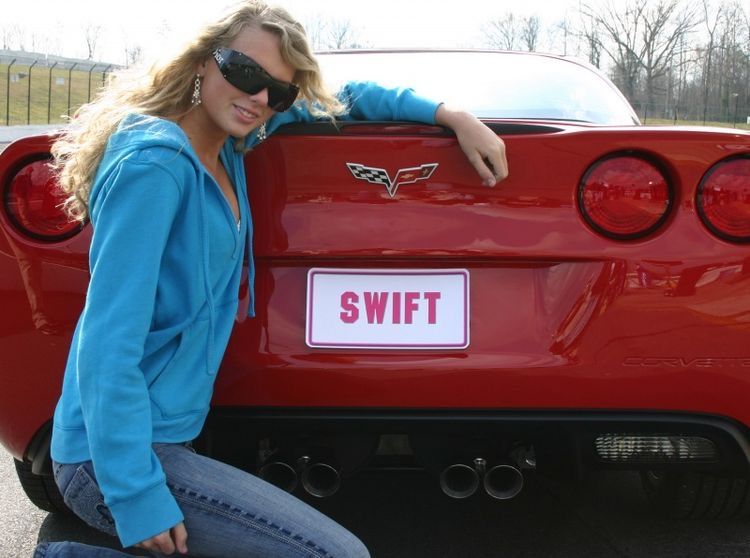 ivyxmaroon's tweet image. creo que esta es posiblemente, la mejor foto de taylor swift