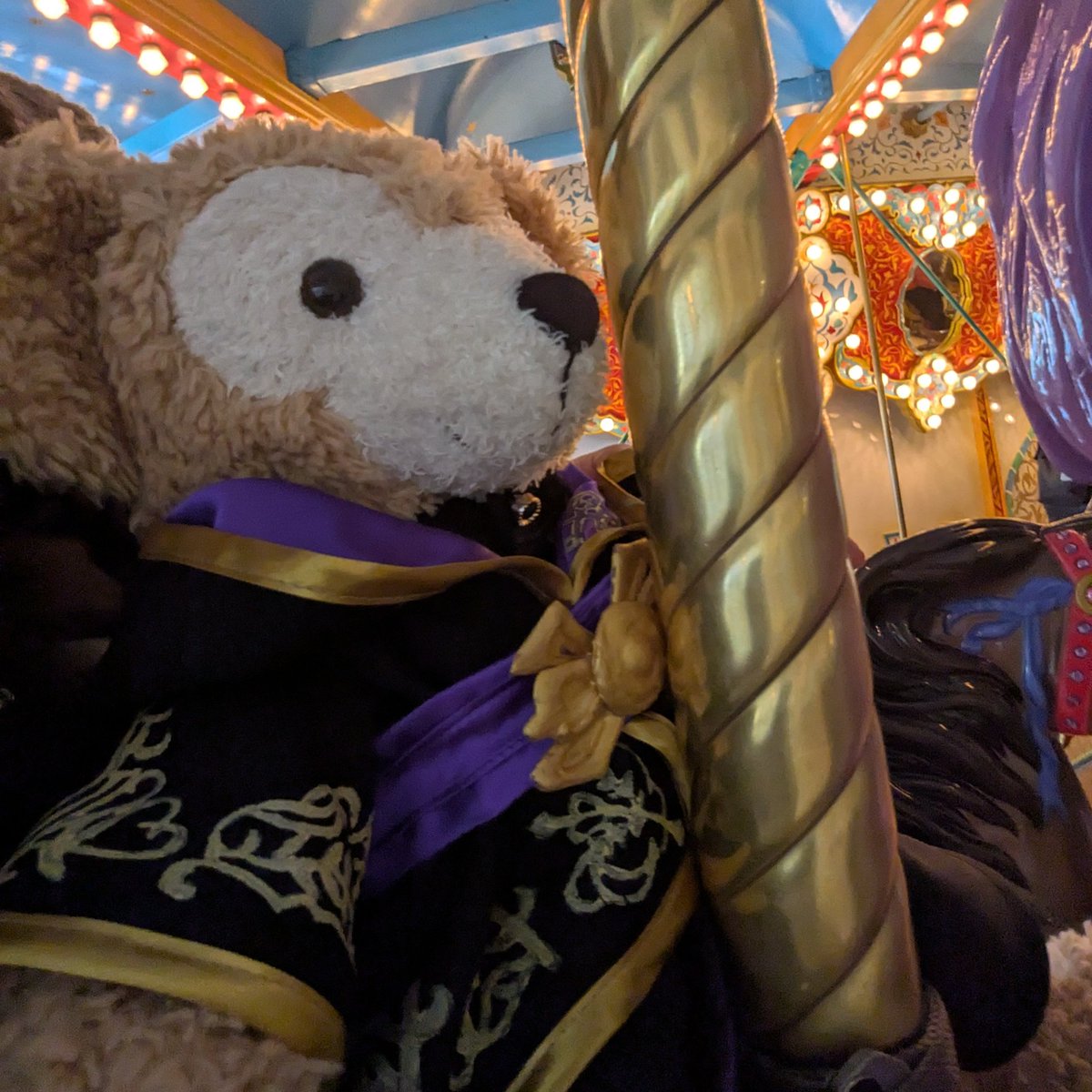 Coo2m0's tweet photo. 可愛いのたくさん撮ってきたー！
一緒にお写真撮らせてくださった皆さんありがとうございました🫶
服いっぱい褒めていただいて嬉しかった！！

#ダッフィーフレンズ
#Dハロツイステ仮装 https://t.co/38PlVvUW0C