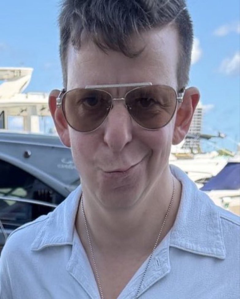 Nikolai when the $worthless chart was down 70% and he tweeted, "haha, this is so awesome", with the delusional belief that launching Pie Index would cause the price to 10x. Newsflash: Pie Index is hilariously bad and will be $worthless as well. Poetic justice. 

We may have lost