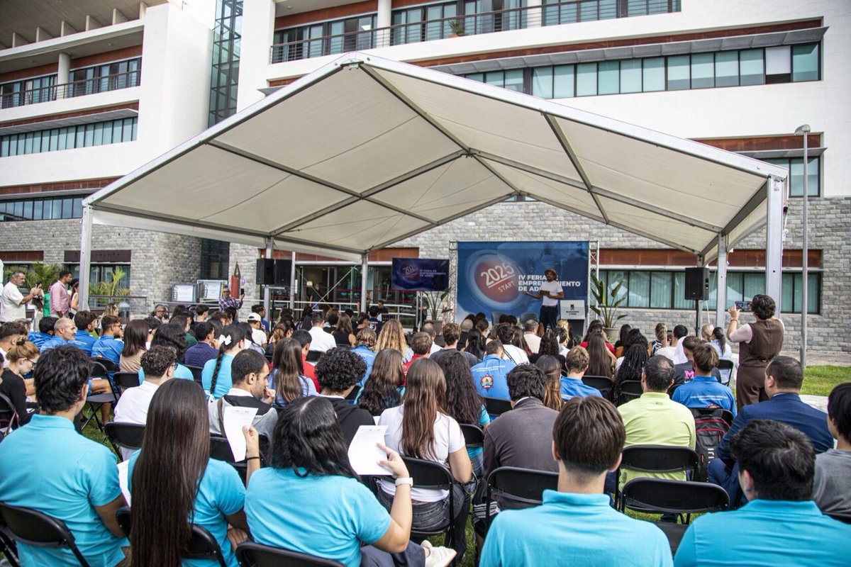 La Cámara reúne a cerca de 200 personas en una nueva edición de la Feria de Emprendimiento de Adeje

Más información: ift.tt/1Hdf3j2