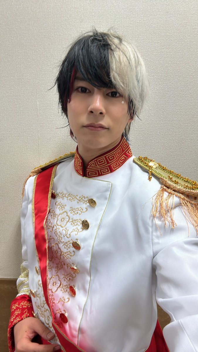 リアハロありがとうございました！！ 白黒赤！！ お菓子も力いっぱい