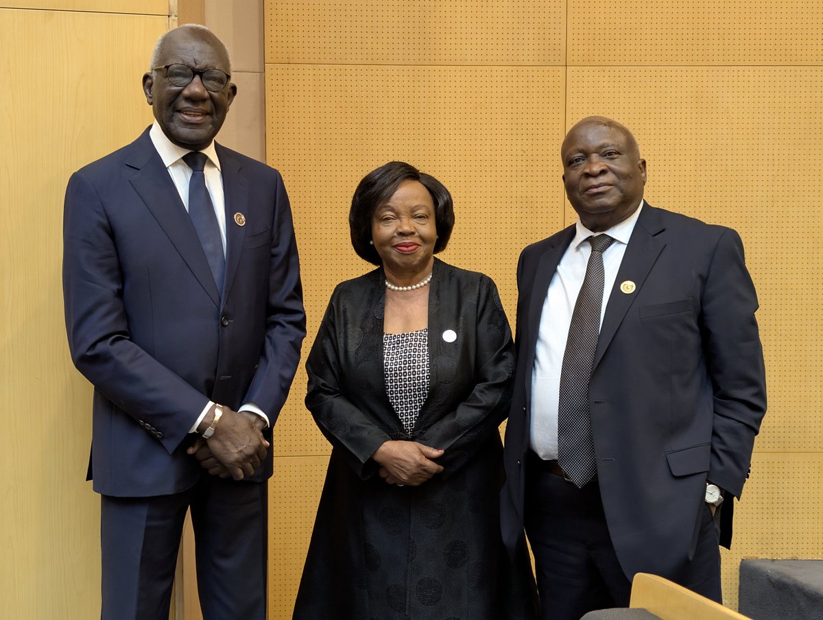 S.E. Domitien NDAYIZEYE tweet media