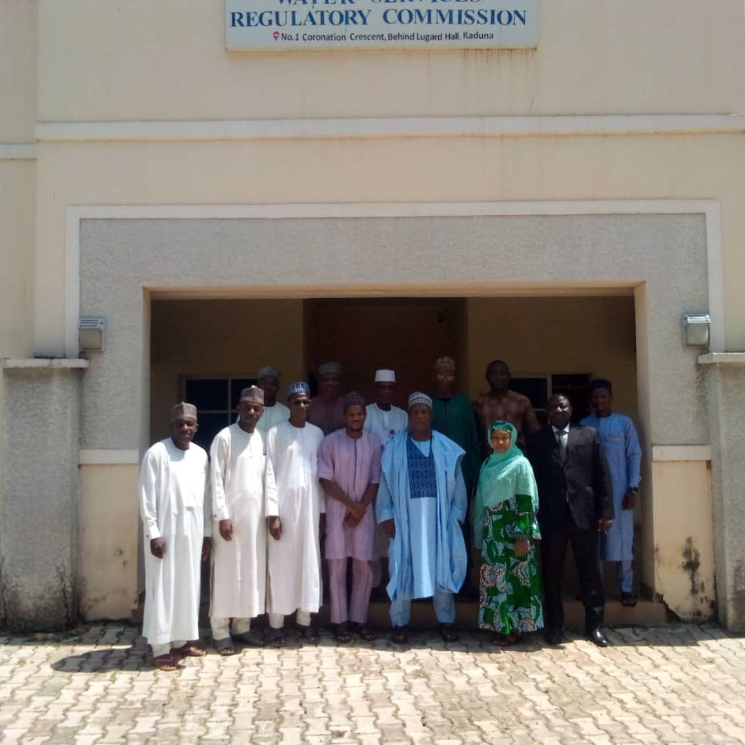 KSWSRC's tweet photo. The Executive chairman of Kaduna state water services regulatory Commission, Dr. Dogara Bashir, earlier today led management and staff of the Commission to an interactive session with the management of Rhyeno estate and a team from Kaduna state Water Corporation https://t.co/t5Ee17h2kg
