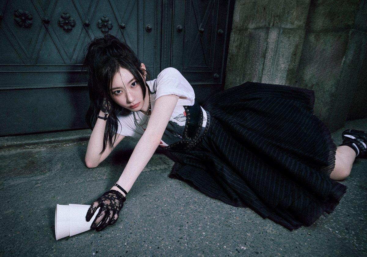 ITZYofficial's tweet image. ITZY &lt;TUNNEL VISION&gt; CONCEPT PHOTO #2
#CHAERYEONG #채령
ITZY 'TUNNEL VISION'
ITZY.lnk.to/TUNNELVISION
💿 ALBUM RELEASE
2025.11.10 MON 6PM (KST) | 4AM (ET)
#ITZY #MIDZY @ITZYofficial
#ITZYComeback
#ITZY_TUNNELVISION
#ITZY_TNVS