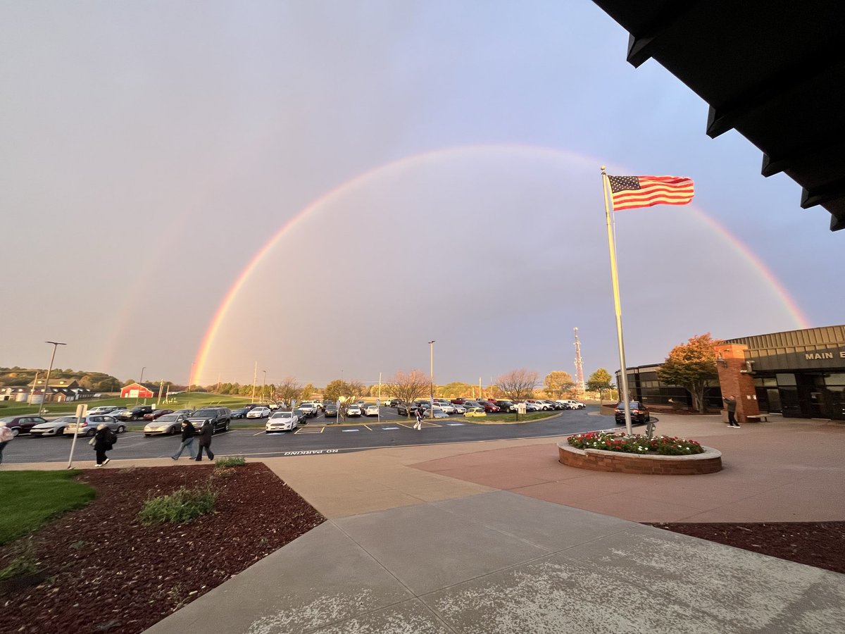 “You don’t have to see the whole staircase, just take the first step.” -Martin Luther King JR 
.
.
.
Let career tech be your first step towards your future 🌈