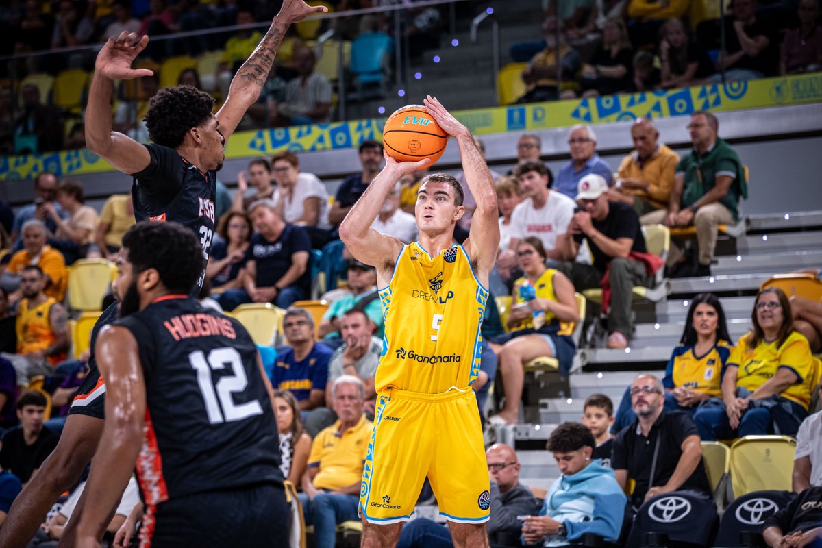 🚨 CANARIAS | Deportes
📌 13:45 | Canarias En La Onda 
📅 Martes | 21 de octubre | 2025
🗣️ <a href="/ojedam82/">David Ojeda Merino</a> y <a href="/AleixValero/">Aleix Valero 🇮🇨 🏴󠁧󠁢󠁳󠁣󠁴󠁿</a>
🏀 Previa del <a href="/GranCanariaCB/">Dreamland Gran Canaria</a> en la BCL; hablamos del comienzo de la #Superliga 🏐 con protagonistas del derbi <a href="/cvguaguas/">Club Voleibol Guaguas Las Palmas de Gran Canaria</a> - <a href="/cdcisnerosalter/">cdcisnerosalter</a> 
ondacero.es/podcast/emisor…