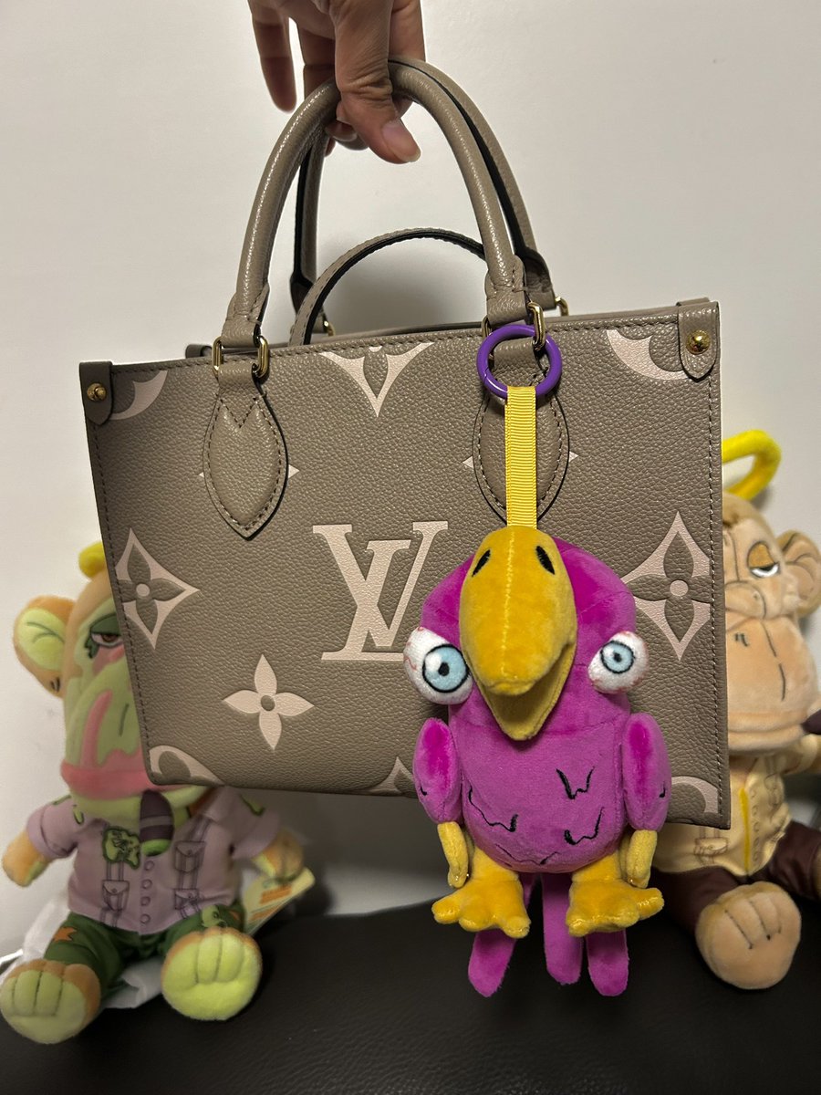 Apes &amp; Yago in da TRAP!!🦍🍌🍌🍌🎰