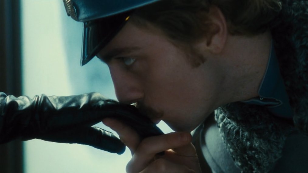 suddenxfear's tweet photo. aaron taylor-johnson in anna karenina (2012) https://t.co/imp73gyjtH