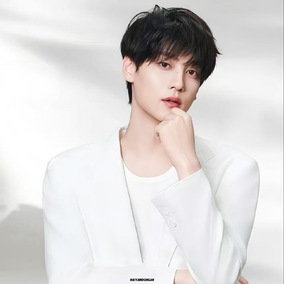 cliseurae's tweet image. baby                                DADDY