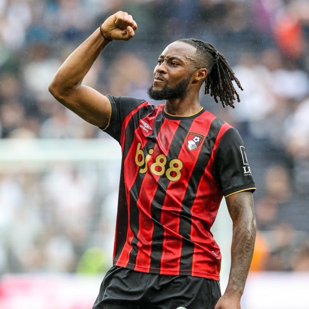 Univers Liverpool🇫🇷 (@universlfc) on Twitter photo 🚨 BREAKING : Liverpool envisage un transfert en janvier pour Antoine Semenyo 🇬🇭.
(Source : <a href="/MsiDouglas/">Mark Douglas</a>) 🚨 BREAKING : Liverpool envisage un transfert en janvier pour Antoine Semenyo 🇬🇭.
(Source : <a href="/MsiDouglas/">Mark Douglas</a>)