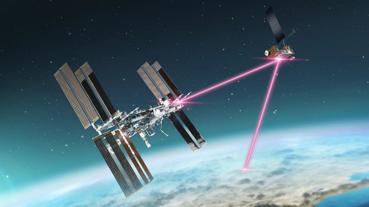 LinkTechnlogies's tweet image. NASA’s laser system sends HD video from 19 million miles away! 🚀
NASA just streamed a 15-second video from deep space at 267 Mbps using lasers instead of radio waves.
That’s faster than your home Wi-Fi.
Deep space has better internet than we do. 
#NASA #SpaceTech #Innovation