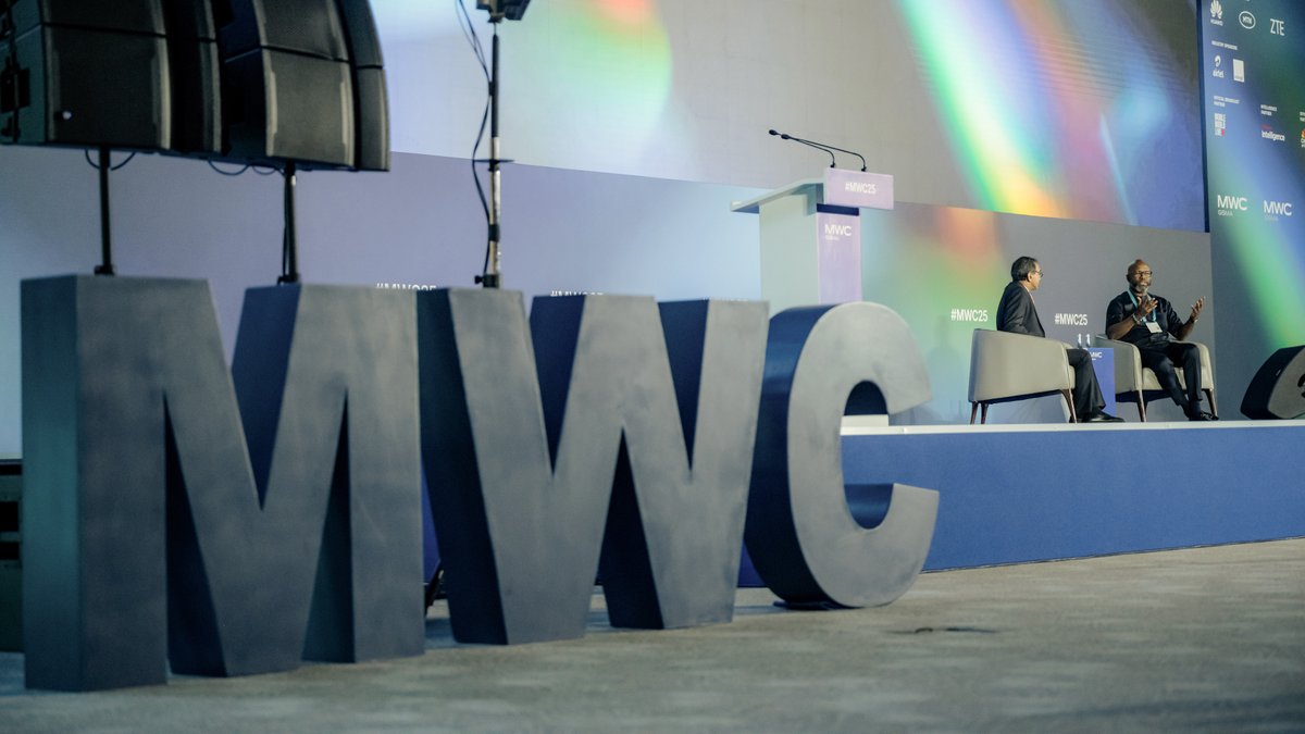 MTNGroup's tweet image. Early today at #MWC25, our Group President &amp;amp; CEO Ralph Mupita participated in Keynote 1: Africa’s Future First - “Determining the Path to a Digital Future” 🚀

What we learned: when people are at the heart of innovation and cross-sector collaboration is intentional, Africa’s…