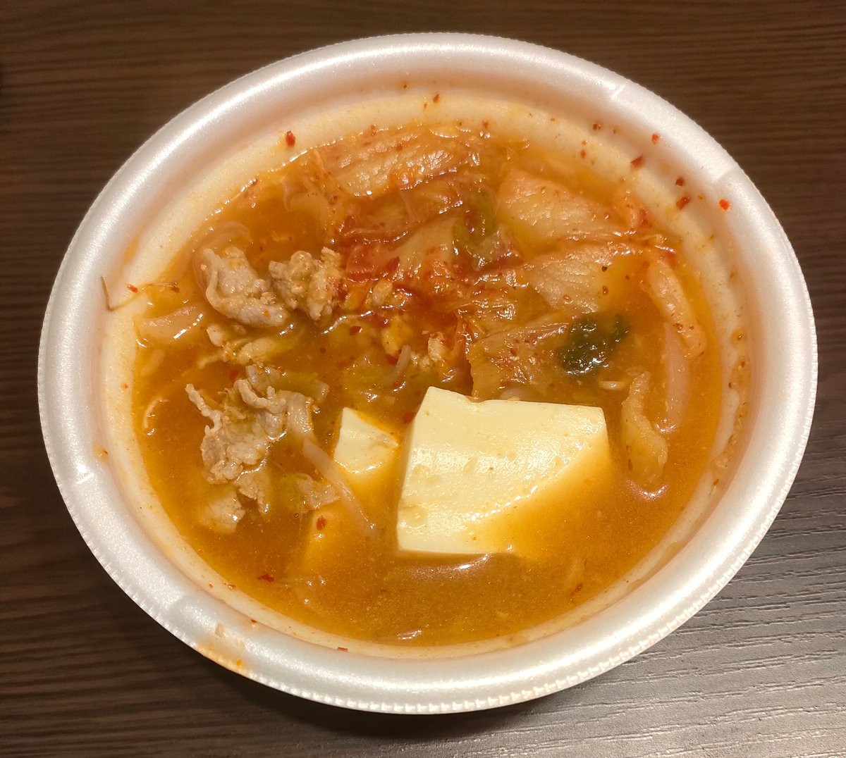 youtu.be/XBuFppK8PQo?si…
セブンイレブン🥢😋🤳
半熟煮玉子おにぎり🍙
キムチ鍋　美味しかった
