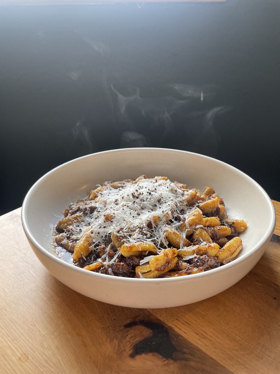 Happy world pasta day to all that celebrate!

Take a look back at some of our favourite fresh pasta dishes and shapes 🍝