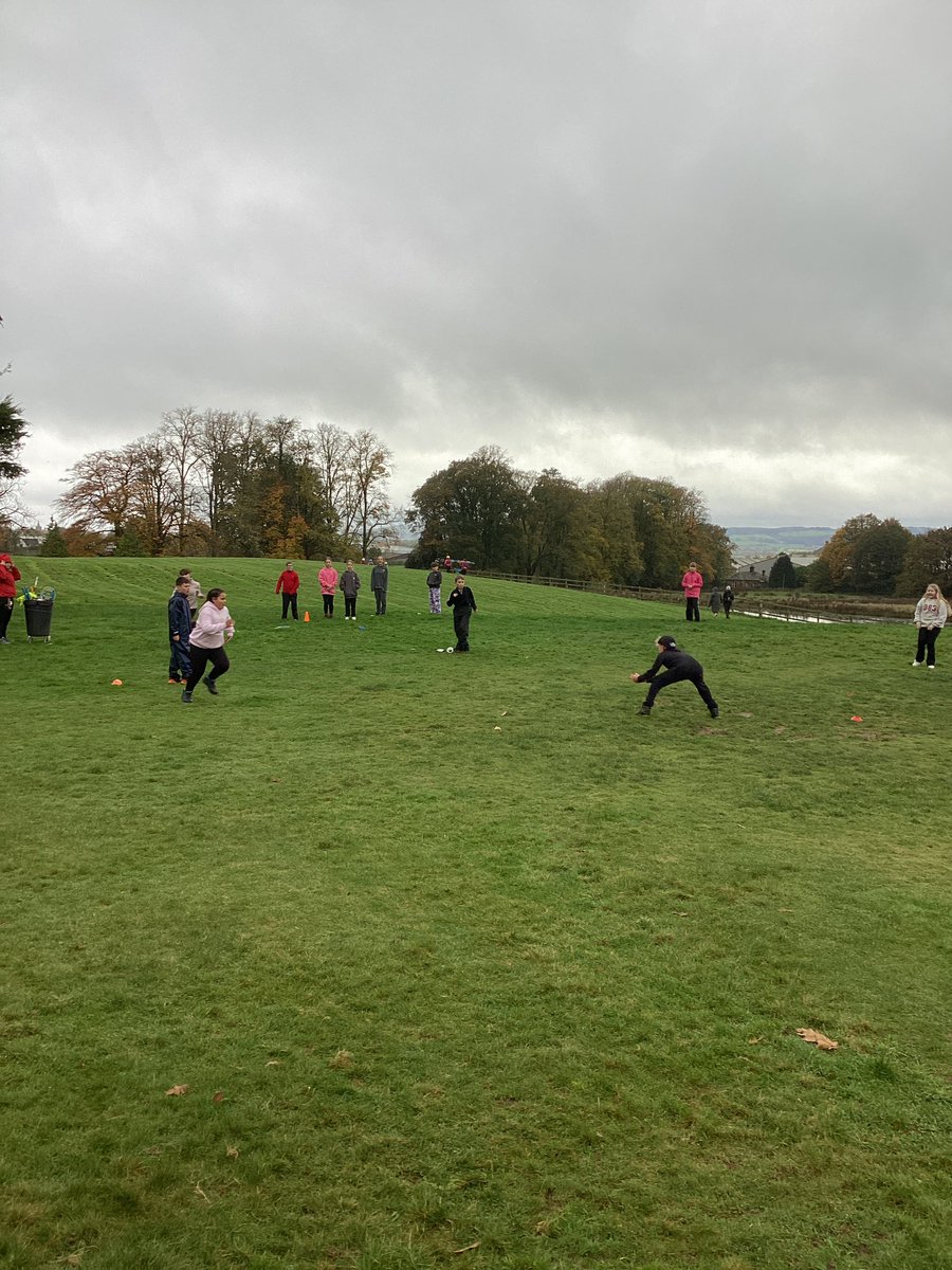 HorwichParishCE's tweet image. Group 13 joining in the team games activities. First one- Rounders! #Lockerbie #hpy6