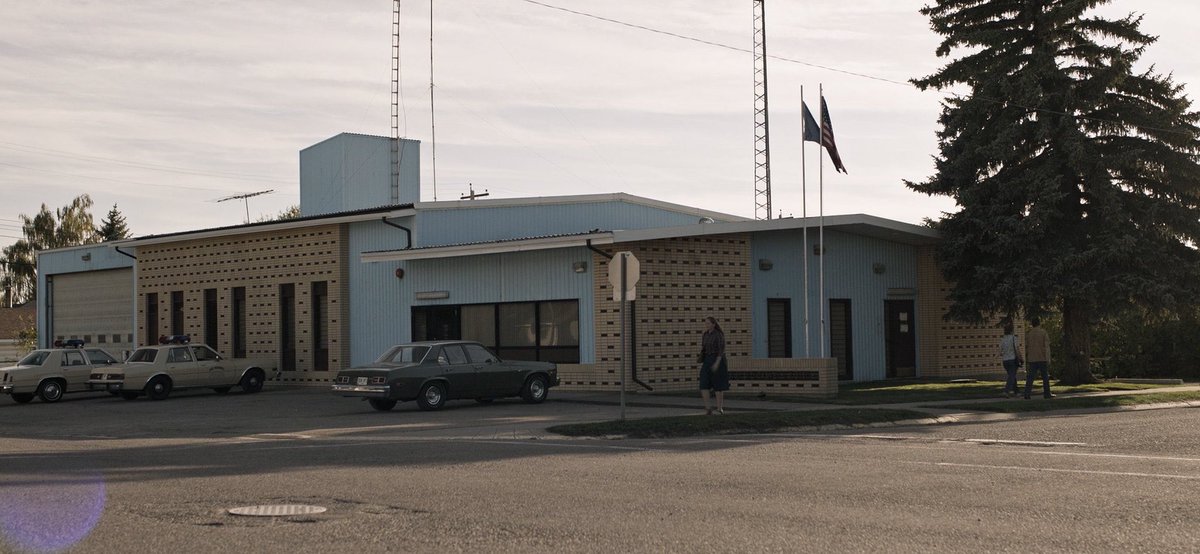 doaoxy's tweet image. مسلسل Under the Banner of Heaven ما اخذ حقه بالتوصيات

يتكلم عن جريمة قتل مروعة داخل طائفة متشددة، مستوحاة من وقائع حقيقية ومبنية على كتاب بنفس الاسم