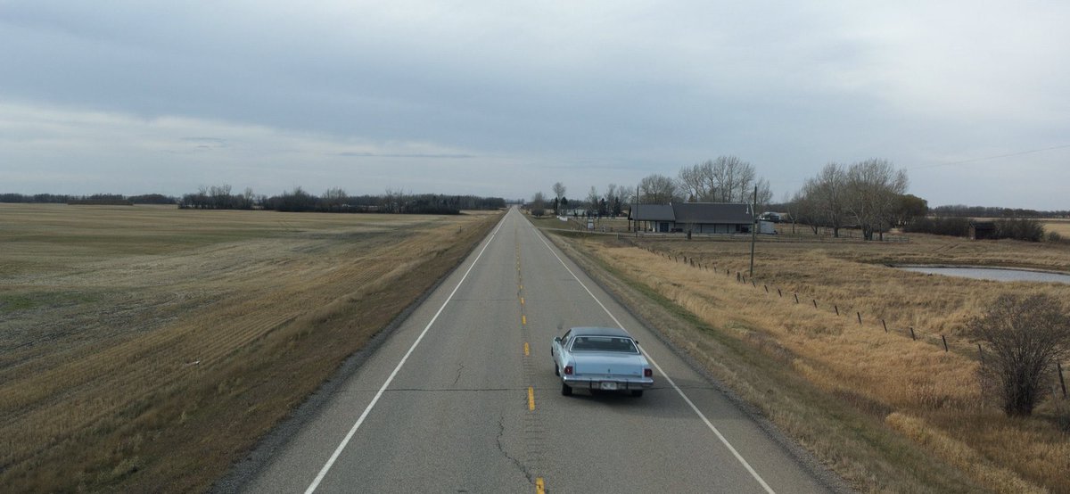 doaoxy's tweet image. مسلسل Under the Banner of Heaven ما اخذ حقه بالتوصيات

يتكلم عن جريمة قتل مروعة داخل طائفة متشددة، مستوحاة من وقائع حقيقية ومبنية على كتاب بنفس الاسم