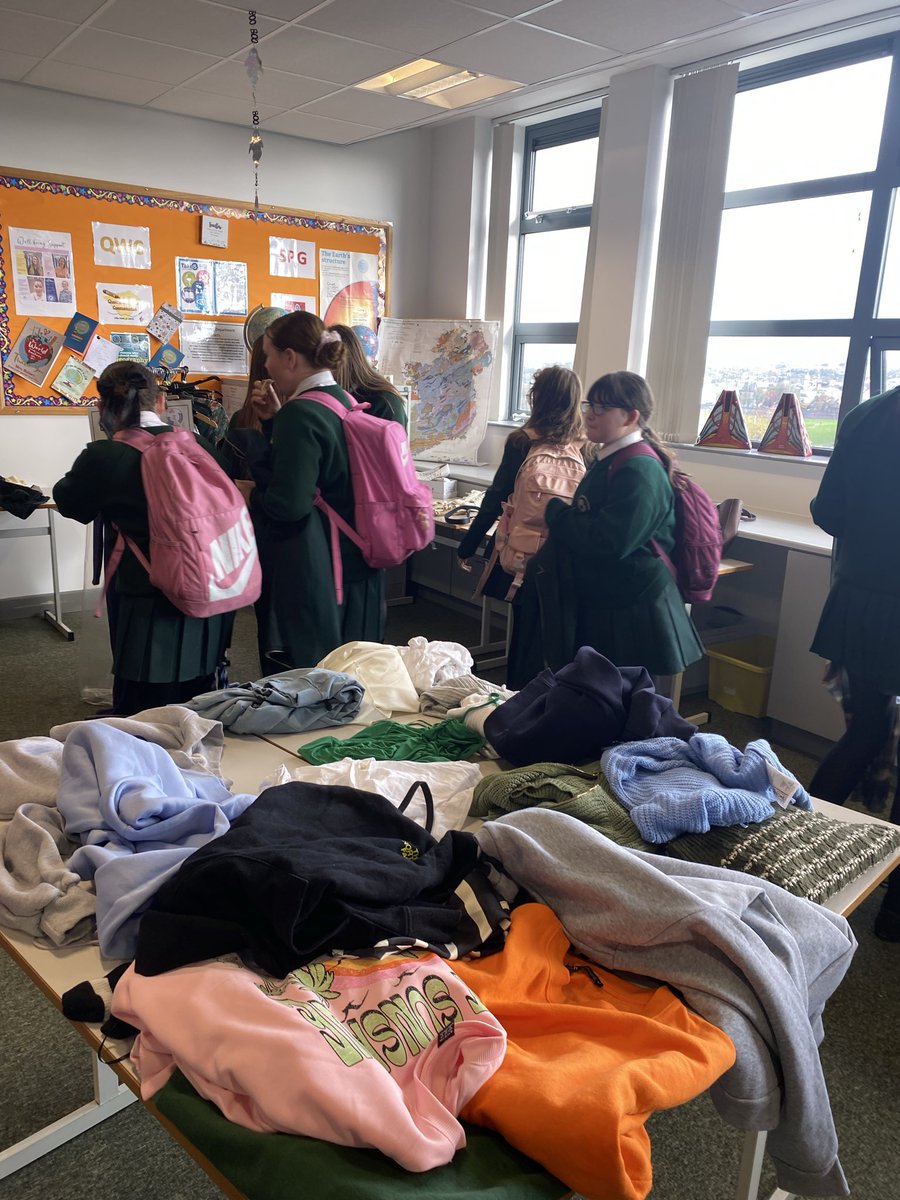 Stceciliasgeog's tweet image. Day 1 of the #swapshop was a roaring success! Thank you to the dedicated Environmental Club members for all the organisation. Back tomorrow for more #sustainableshopping! 👚👗 @StCeciliasDerry