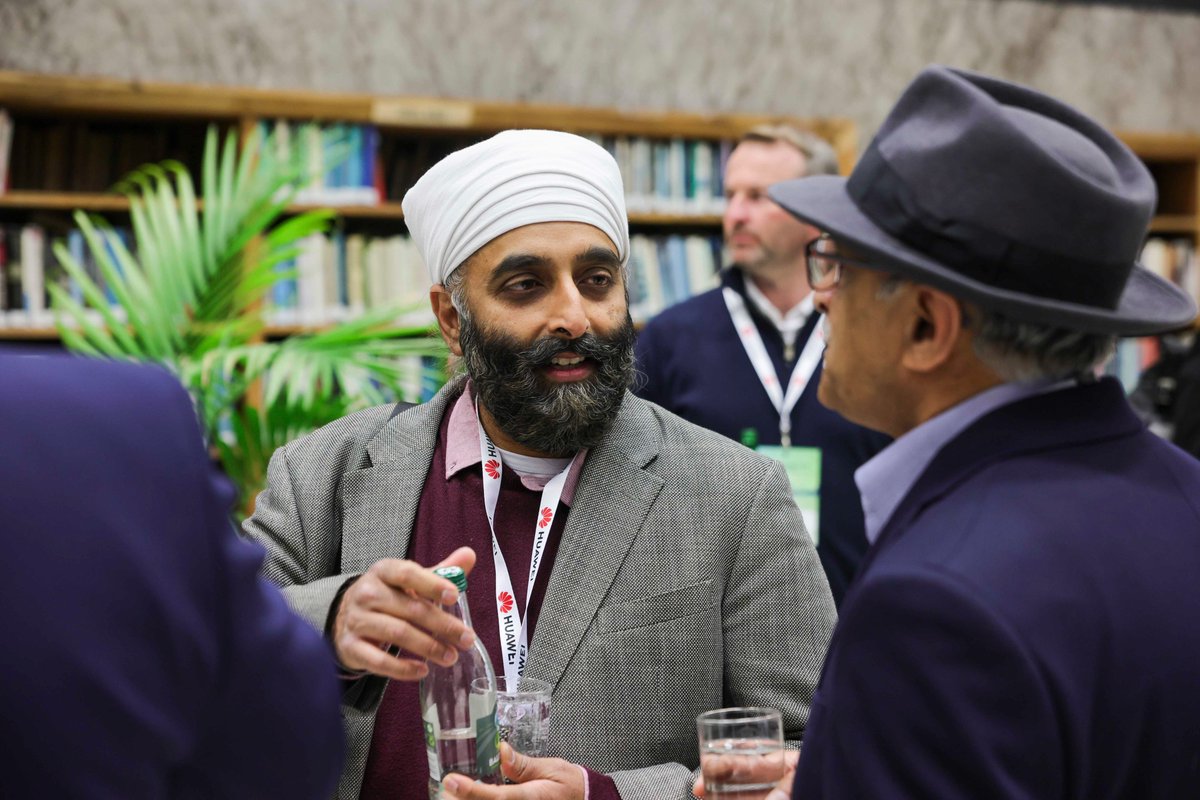 Our CEO Gurmukh Neote represented BBnet at the Huawei Ireland Innovation Day last week in Dublin. It was inspiring to see how Irish businesses are turning uncertainty into opportunity.

#HuaweiInnovationDay #Innovation #IrishBusiness #Sustainability