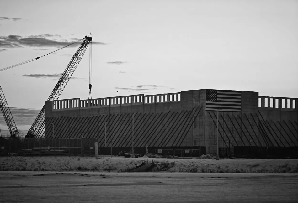 ComputeCon's tweet image. we help ai teams, hyperscalers, and hpc groups secure scalable, high-performance gpu hosting and data center capacity, connecting demand with infrastructure through a personalized, concierge-style process. we’re glad to have finally joined the x family. #gpu #compute #datacenters