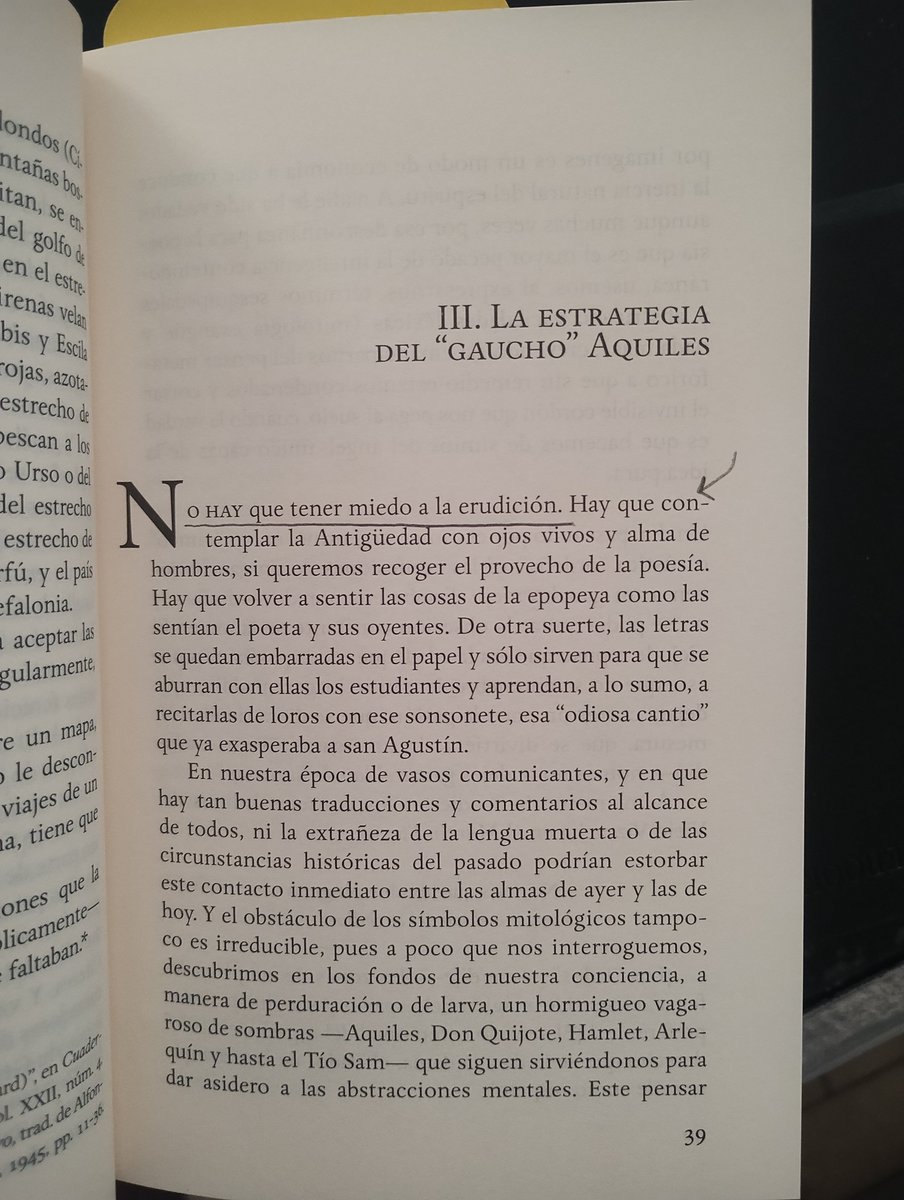 SoyGuilleHC's tweet photo. No hay que tener miedo a la erudición, dice Reyes y le creo. https://t.co/U4Uj8vzX5h