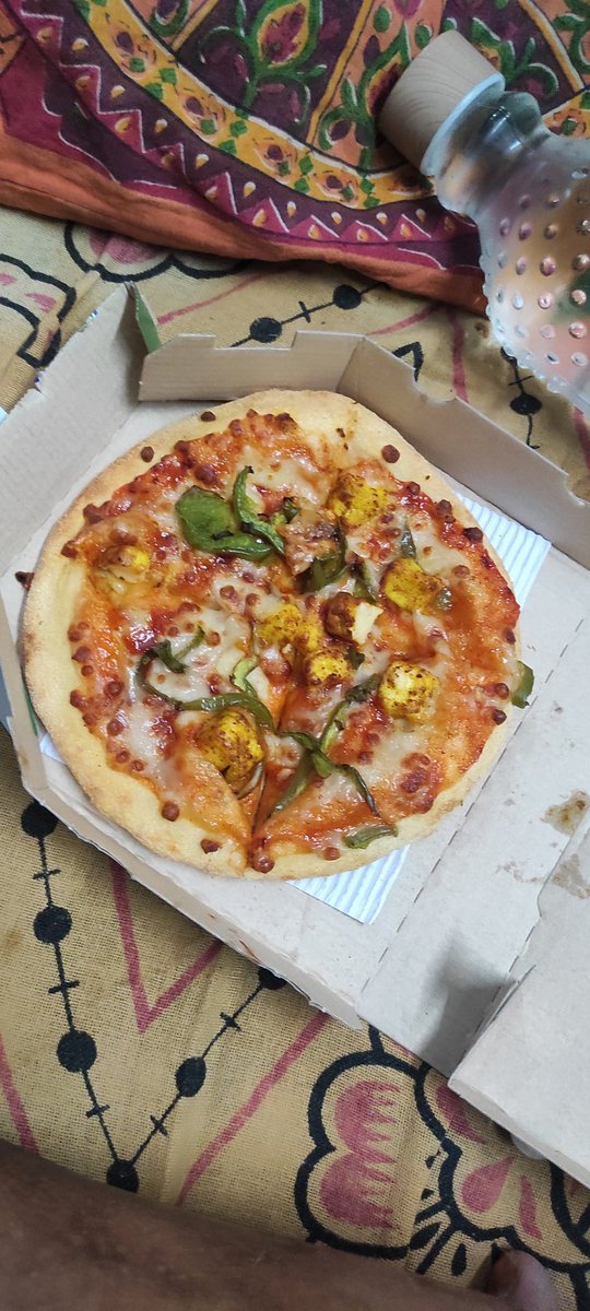 aftab_a2's tweet photo. Hi @dominos I contacted you multiple times but you did not give any resolution regarding the I ordered pizza but received different. I only received an automated response after waiting 1 month https://t.co/joPticw6A9