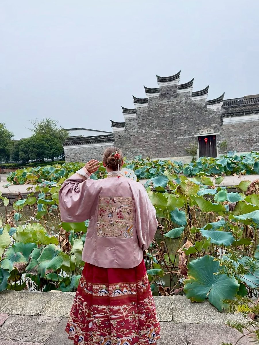 sebsharfam2's tweet photo. Elena Rybakina on Instagram :
⛩️🌺🥢

#untillnexttime🇨🇳 https://t.co/7BVhgPyPCE