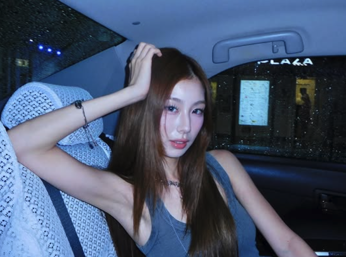 plusEevee_'s tweet photo. Rate my taste in women https://t.co/DtRHv1hU2u
