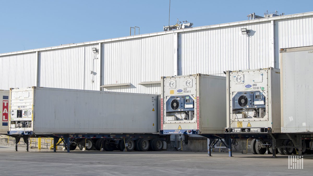 BioNJ_Org's tweet image. Why New Jersey’s cold storage surge matters for logistics
ow.ly/444s50XfxwX

#ColdStorage #NewJerseyLogistics #SupplyChain #LogisticsIndustry #WarehouseSolutions #RefrigeratedLogistics #DistributionCenters #FreightManagement #LogisticsTrends #SupplyChainInnovation