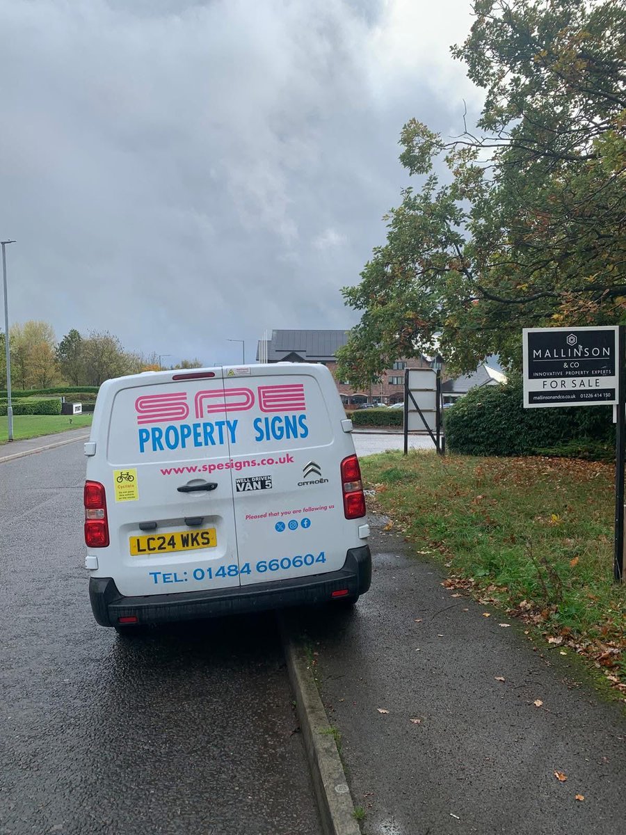 Calling all Estate agents and Landlords need a board to advertise your rental property? SPE can help create / design / print and fit an eye catching board #propertytolet  #commercialrentals #residentialsignage 
Mallinson &amp; Co JPM Estate Agents Home &amp; Manor Bramleys