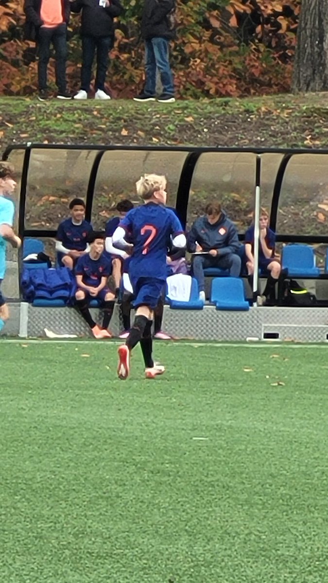 vvNijland tweet media