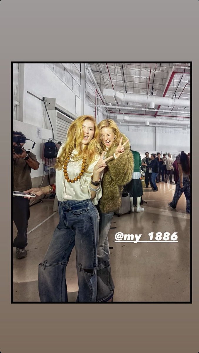 Backstage <a href="/my_1886/">1886</a>