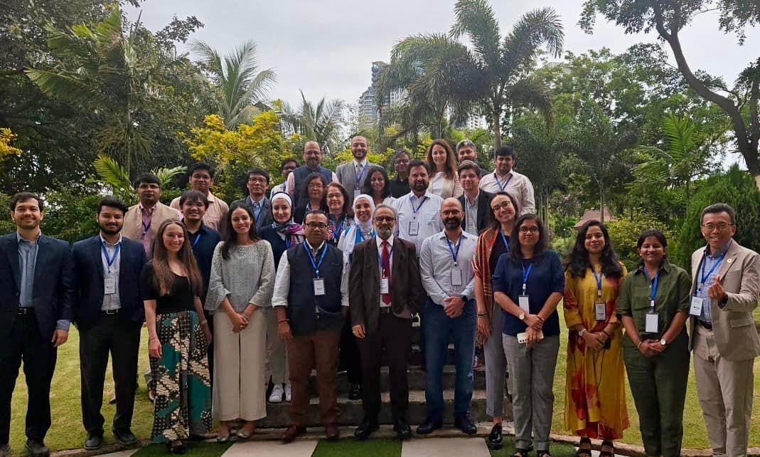 Last week, <a href="/EconforHealth/">Economics for Health (EfH)</a> hosted our #Asia &amp; #EasternMediterranean meeting in #SriLanka 🇱🇰

We discussed progress &amp; challenges on #tobacco tax policies in 9️⃣ countries. This cross-border knowledge-sharing is crucial for a policy impact 🌏

Thank you to participants for engaging!