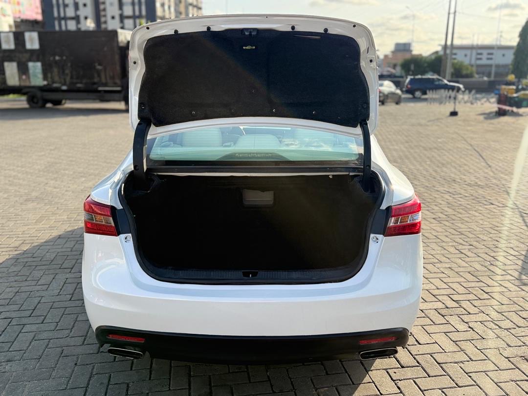 RemiDesignss's tweet image. 2016 Toyota Avalon XLE Premium
Fully loaded
Keyless entry
Push-to-start button
Buy and drive 23m (negotiable)
Just landed Lagos, Nogeria 
Dm if interested