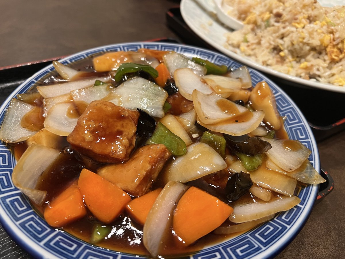 MDLOVE1020's tweet photo. 今晩は中華さくらで中華三昧でした！相変わらずボリュームあって美味しかったです
#中華さくら #中華料理 https://t.co/mTBNzozAXn