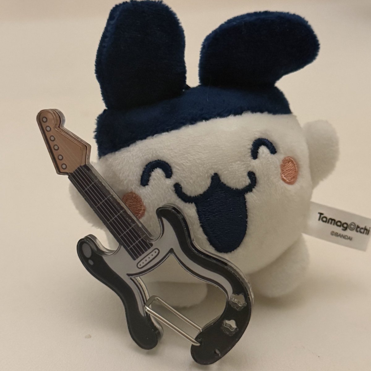 너무 귀여운 카라비너를 받앗더 ..(⌯' '⌯)
티친 최고 감사해요 아껴 쓸게요 //