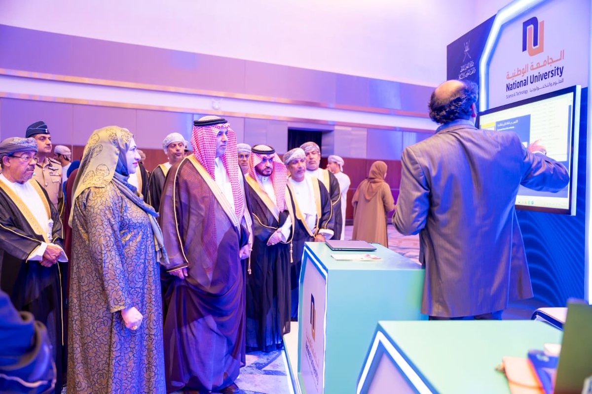 NU_oman's tweet photo. مركز أبحاث الذكاء الاصطناعي (AIRC)
الجامعة الوطنية للعلوم والتكنولوجيا – سلطنة عُمان

تأكيدًا لالتزامه بتعزيز البحث والابتكار والتعاون في مجال الذكاء الاصطناعي، شارك مركز أبحاث الذكاء الاصطناعي (AIRC) بكلية الهندسة في الجامعة الوطنية للعلوم والتكنولوجيا بفعالية في النسخة الثالثة من مؤتمر شبكة عُمان للبحث والتعليم في التكنولوجيا (OTS25)، الذي نظمته وزارة التعليم العالي والبحث العلمي والابتكار خلال الفترة من 20 إلى 21 أكتوبر 2025 في مركز عُمان للمؤتمرات والمعارض.

وخلال المؤتمر، استعرض المركز نموذجه المبتكر A2M، وهو نظام مدعوم بالذكاء الاصطناعي للتنبؤ بالأداء الأكاديمي وتقديم الإرشاد التعليمي، والذي يُسهم في تحويل قطاع التعليم ودعم اتخاذ القرار القائم على البيانات في المؤسسات الأكاديمية. وقد حظي عرض النموذج باهتمام كبير من الزوار والباحثين والوفود الرسمية، مما يعكس الجهود المستمرة للمركز في توظيف الذكاء الاصطناعي لخدمة تطوير التعليم بما يتماشى مع رؤية عُمان 2040.

https://t.co/wXs3KVeeOX

تؤكد هذه المشاركة تركيز الجامعة الوطنية على دمج البحث العلمي والتكنولوجيا والابتكار من أجل تمكين مستقبل التعليم والتنمية العلمية في سلطنة عُمان.

#مركز_أبحاث_الذكاء_الاصطناعي #الجامعة_الوطنية #OTS25 #الذكاء_الاصطناعي #ابتكار_التعليم #بحث_علمي #رؤية_عمان٢٠٤٠