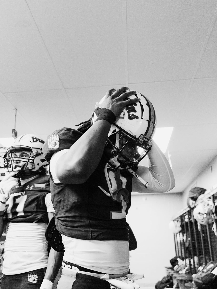 Cam Jones tweet media