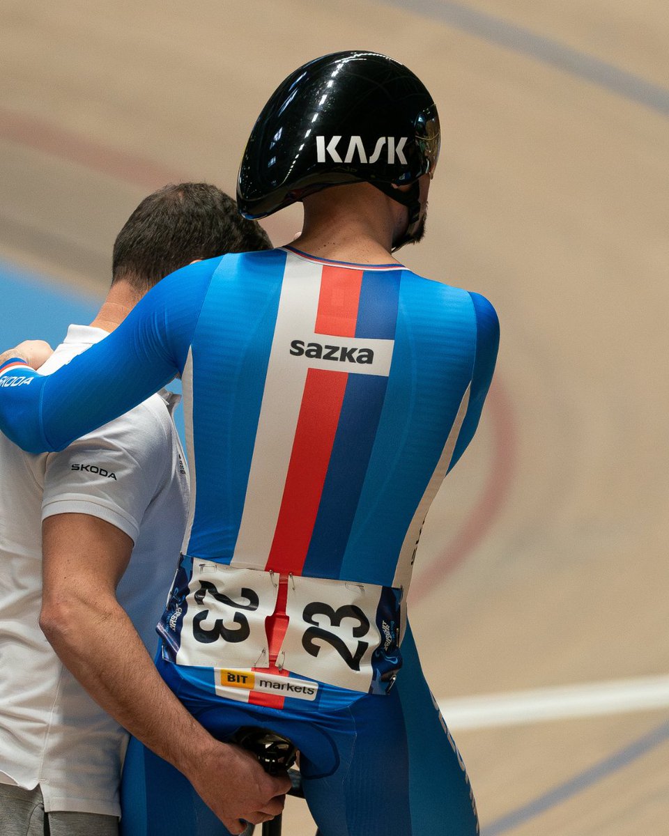 The Track Cycling World Championships start tomorrow in Chile! 🚴‍♀️
We’re cheering for the Czech national team as they hit the track in team sprints and scratch races tomorrow.

Full support from BITmarkets — proud partners of Czech national track cycling team. 🇨🇿