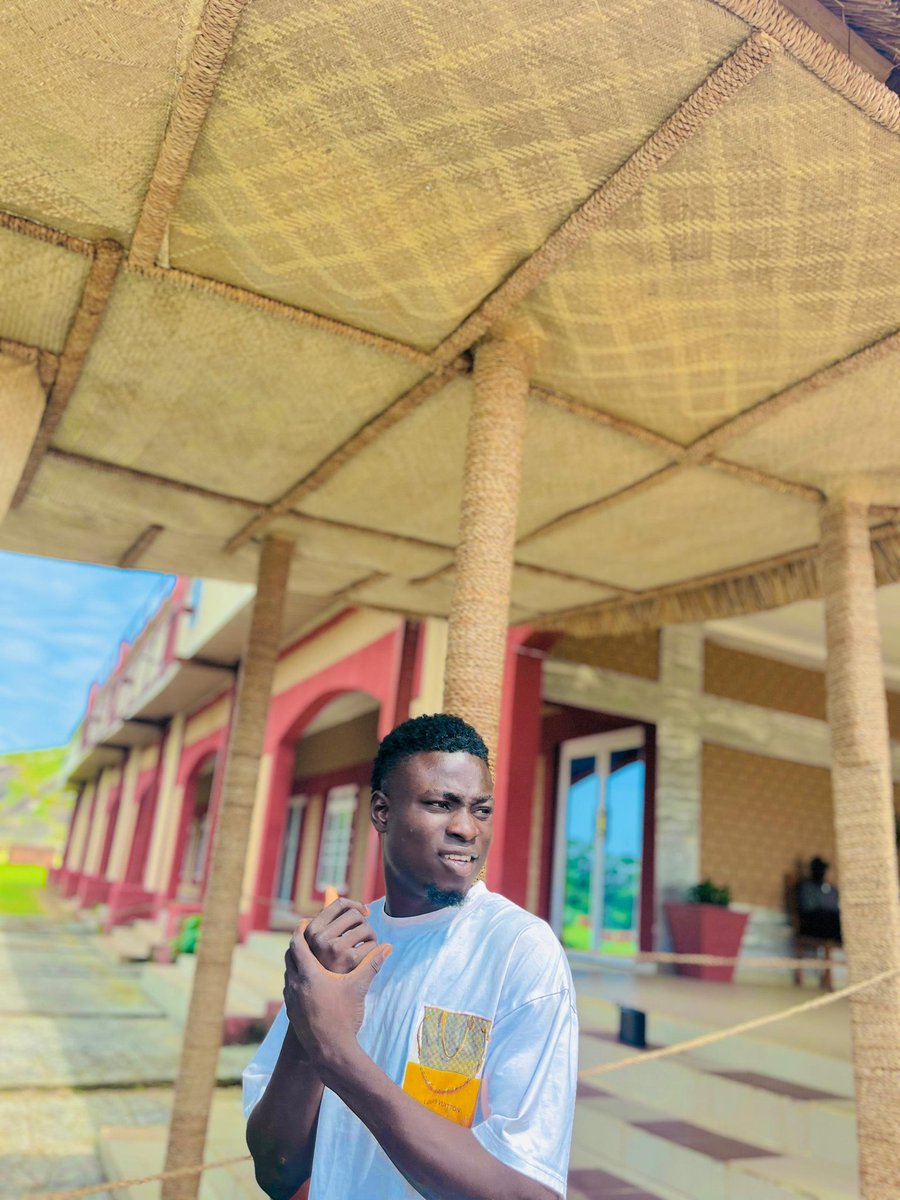 To see jos girl's wey no the do ashawo na by connection 😏