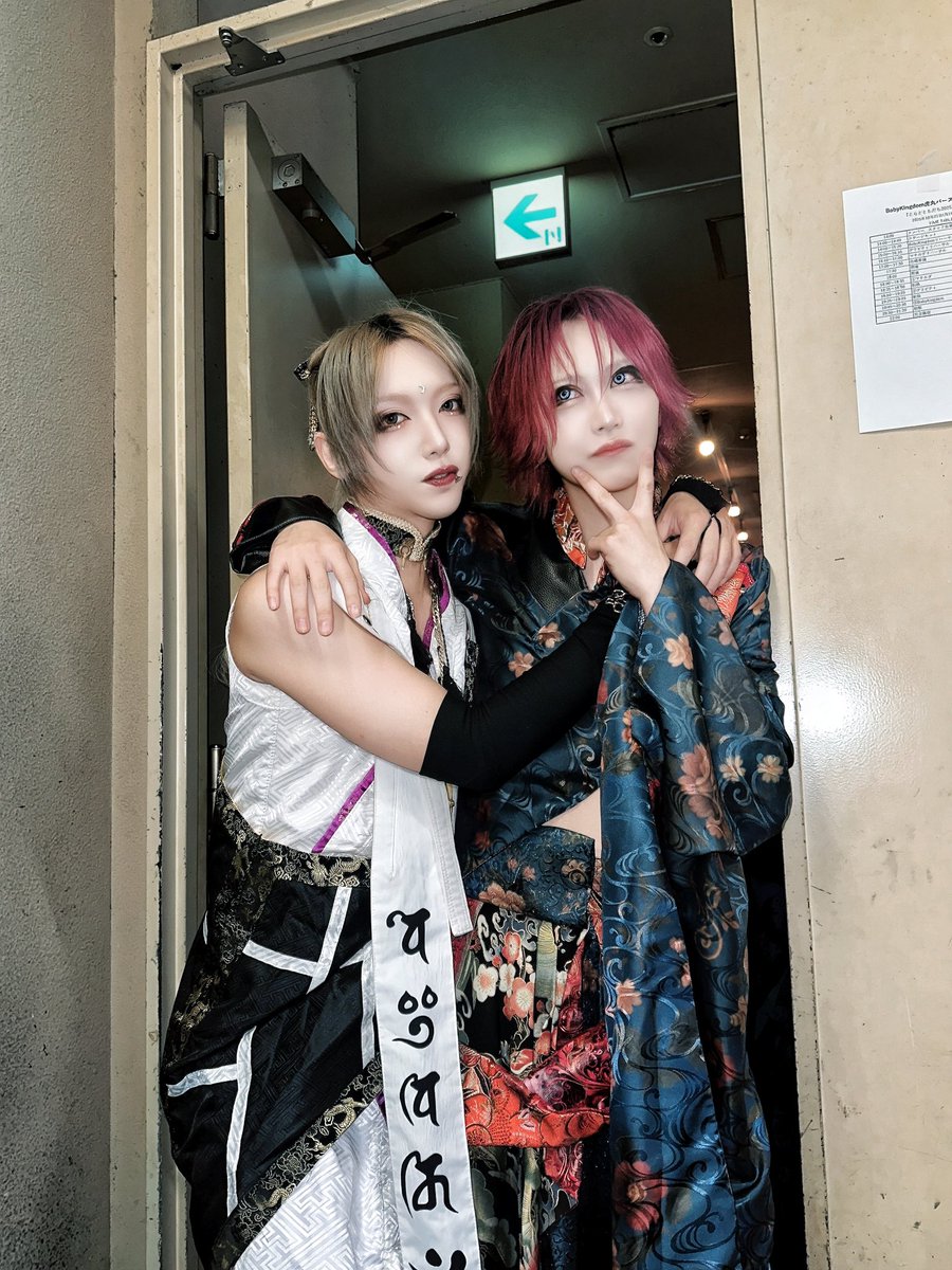 とらまる HL】PATCHWORK VELOR RIB TOP｜CONVERSE TOKYO (コンバース