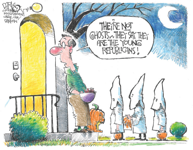 marillion13's tweet photo. “Master and Commander” Edition from my #CounterpointCartoons newsletter.
😮😮😮
#KKK costumes for kids who´ll celebrate #Halloween??? If yes do not give them any treats. https://t.co/003pUWLd5q